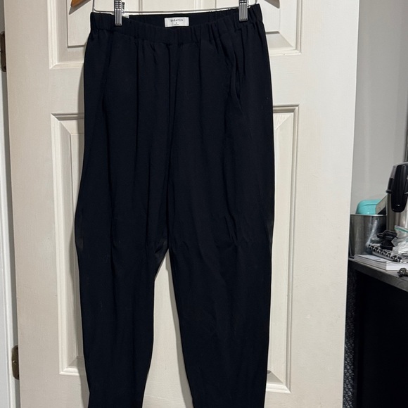 Babaton Pants - Babaton Women's Black Ankle Pants